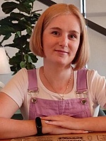 Иллензеер Кристина Эдуардовна